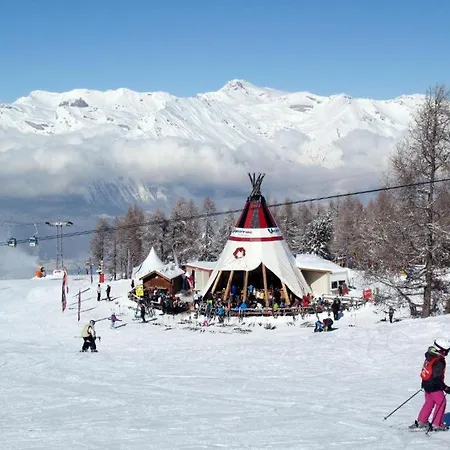 2000 - Velan 319 - 2,5 Pieces - 2